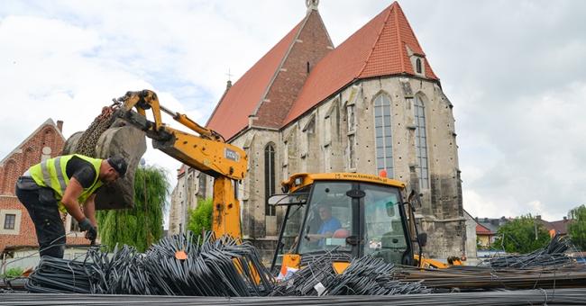 Prace ziemne i archeologiczne na placu budowy Muzeum 