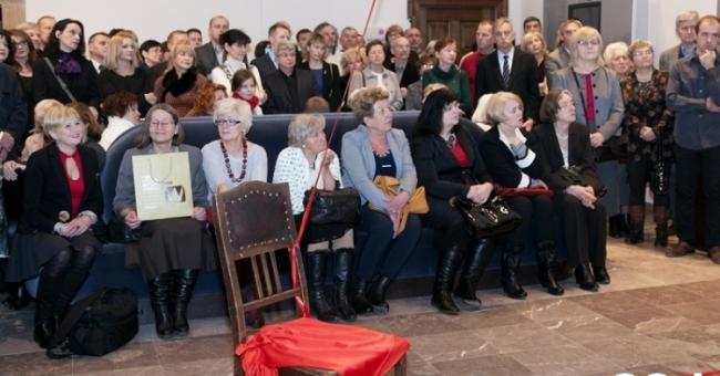 Wystawy czasowe: Dziewczynka z obrazu. Historia życia Józi Oderfeldówny