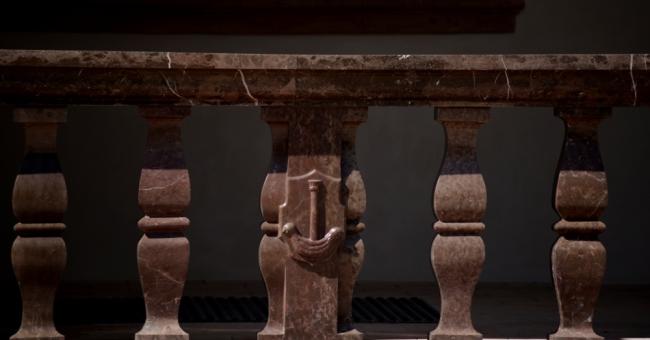 Zakończenie prac przy kamiennych balustradach 